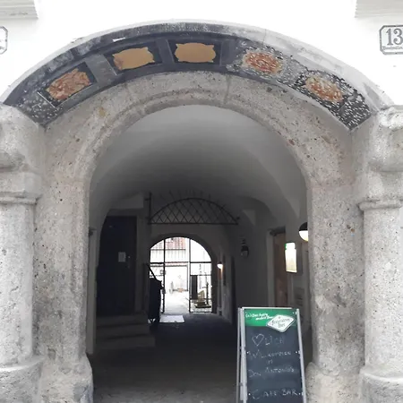 11 Zentrum Mit 2 Schlafzimmer Bestrooms Eu Апартаменты Штайр