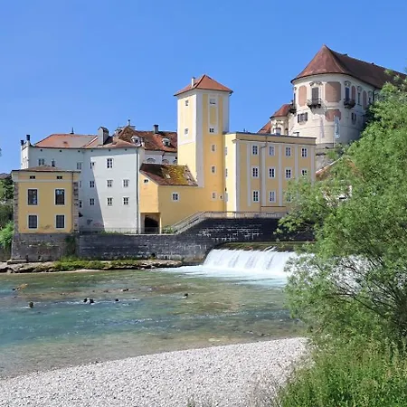 11 Zentrum Mit 2 Schlafzimmer Bestrooms Eu 슈타이어