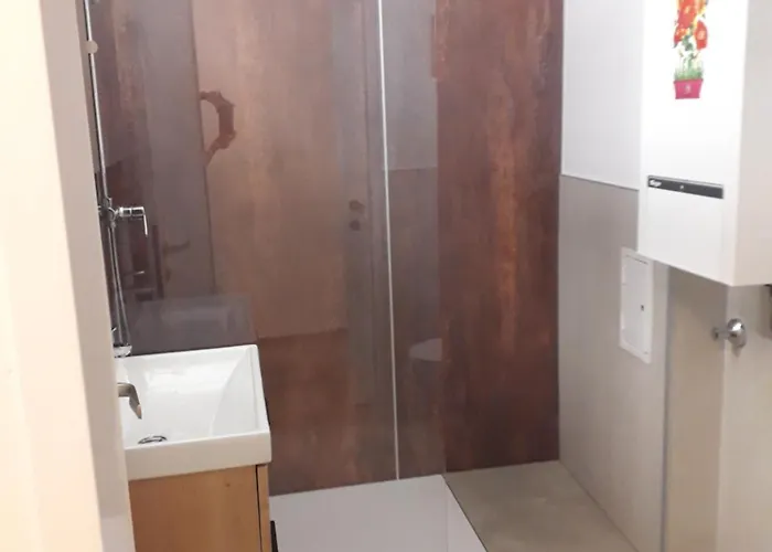 11 Zentrum Mit 2 Schlafzimmer Bestrooms Eu Апартаменты *