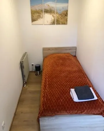 11 Zentrum Mit 2 Schlafzimmer Bestrooms Eu * Steyr